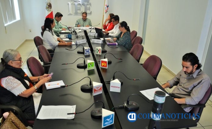 IEE Colima aprueba cuenta pública de agosto (2)