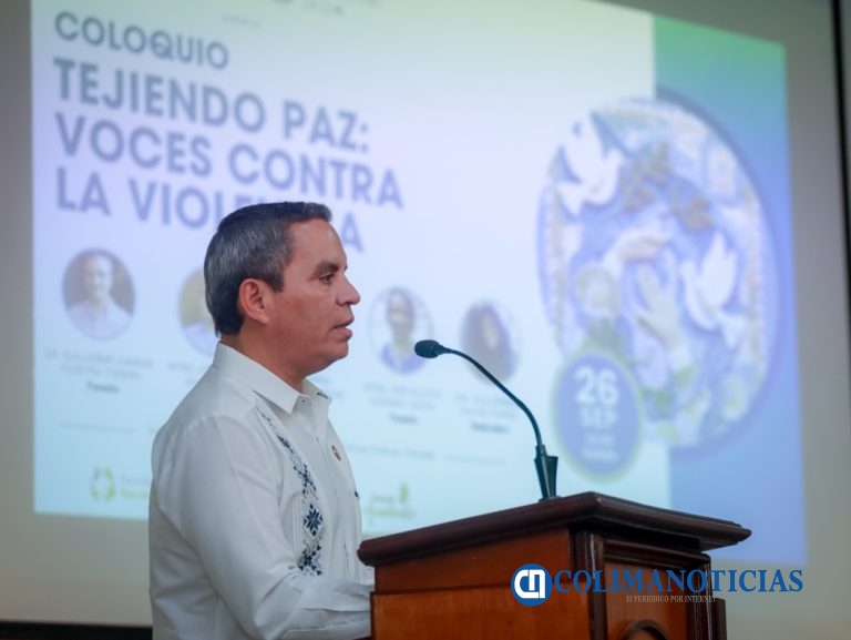 Mediante coloquio, tejen paz y voces contra la violencia