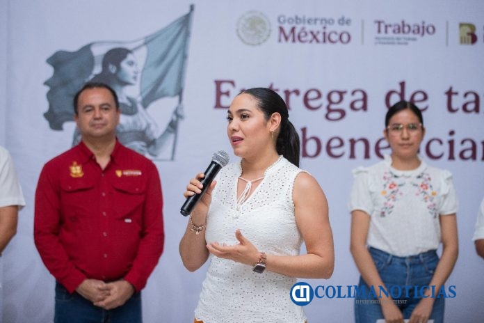 Indira Vizcaíno con JCF queremos hacer el camino más sencillo a las juventudes (2)