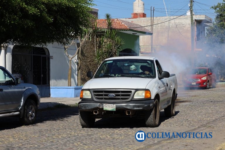 Mantiene Salud Colima las jornadas de fumigación esta semana; incluye a Coquimatlán