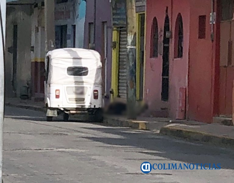 Balean a una femenina en la zona centro de Manzanillo