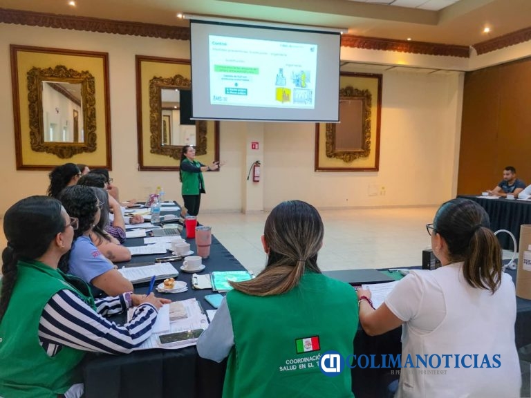 Refuerza IMSS Colima capacitación en Salud en el Trabajo para prevención de riesgos laborales