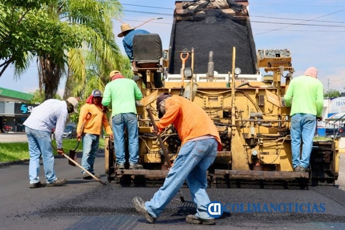 Repavimentación en Av. María Ahumada (2)