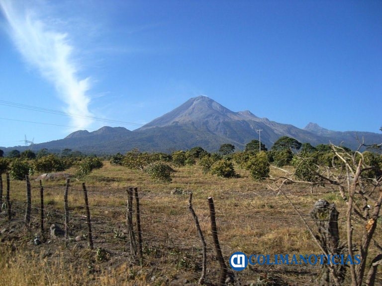 Volcán de Colima mantiene baja actividad; no representa riesgo para la población: UEPC