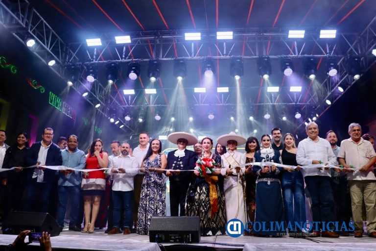 Inaugura Tey el Tercer Festival del Mariachi VdeA 2025 con presencia de cinco mariachis