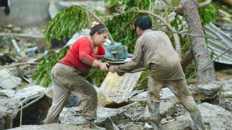 112 localidades aún están incomunicadas por lluvias