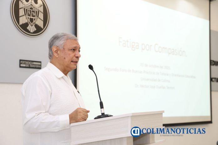 Abordan la fatiga por compasión en tutoras y orientadores