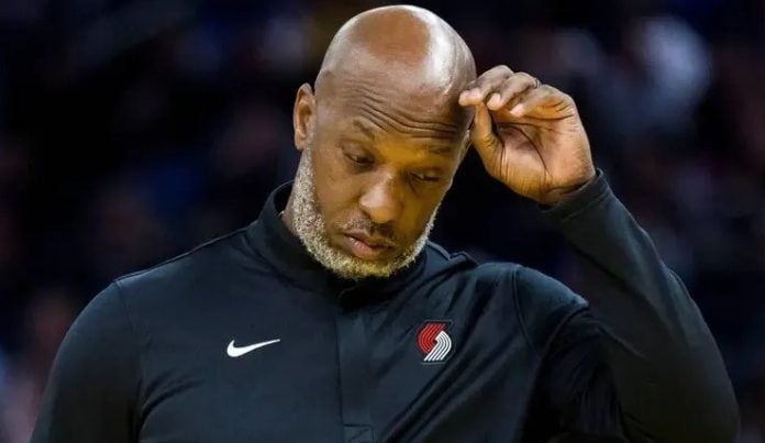 Arrestan a coach de Portland y a jugador de Miami de la NBA por fraude de apuestas