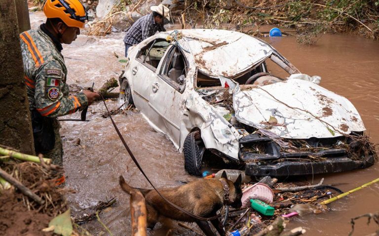 Aumentan a 67 los desaparecidos por las lluvias en 5 estados del país