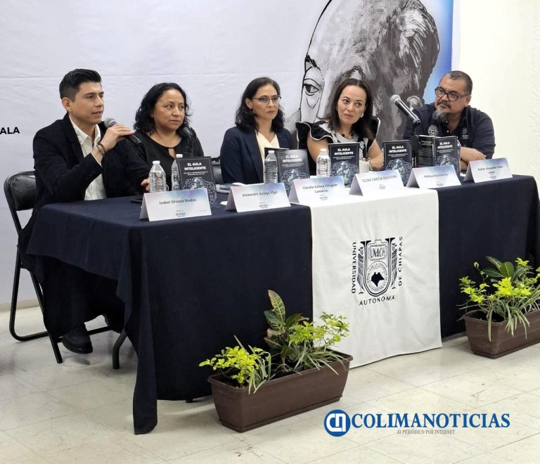 Comparten en Chiapas aplicaciones educativas desarrolladas por académicos de la UdeC