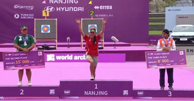 Mariana Bernal y Maya Becerra se cuelgan oro y plata en la Copa del Mundo de Tiro con Arco en China