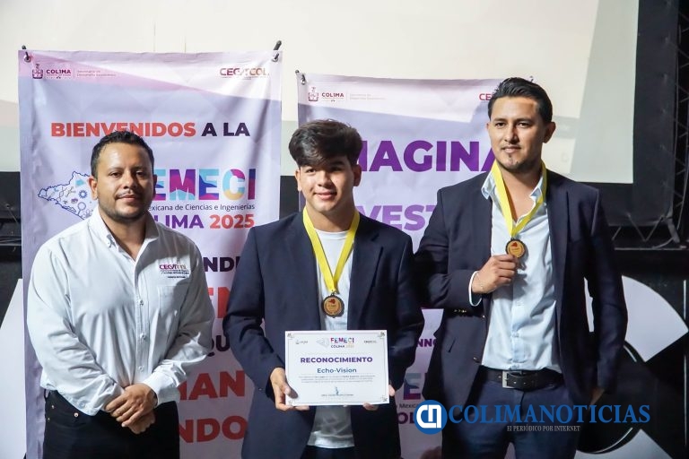 Estudiante del Bachillerato 16 gana primer lugar estatal en la FEMECI Colima 2025