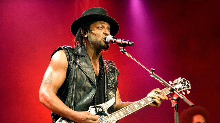 Fallece D’Angelo, cantante de R&B ganador de cuatro Grammys