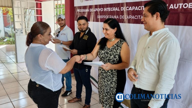 Gobierno del Estado de Colima brinda curso gratuito de peluquería y barbería