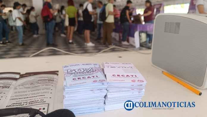 Gobierno del Estado de Colima impulsa la capacitación digital con becas del 50% a través de ICSIC y los Cecati