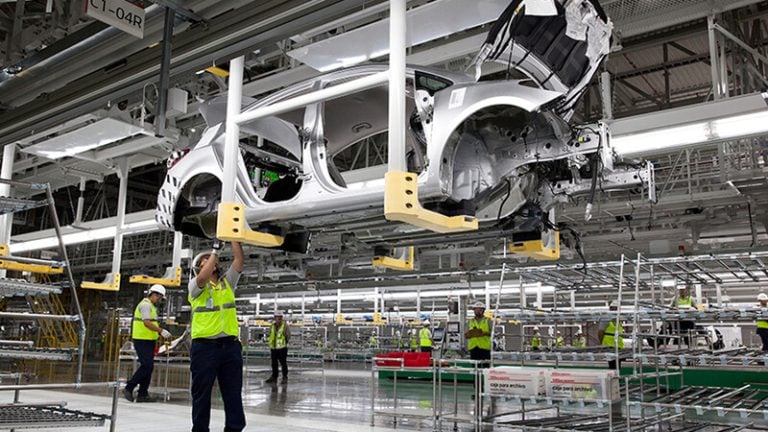 Cae 0.31% la producción de autos en México de enero a septiembre