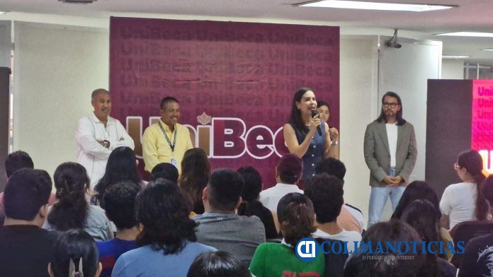Rosi Bayardo realiza Asamblea Informativa a manzanillenses que estudian en el TecNM-Colima