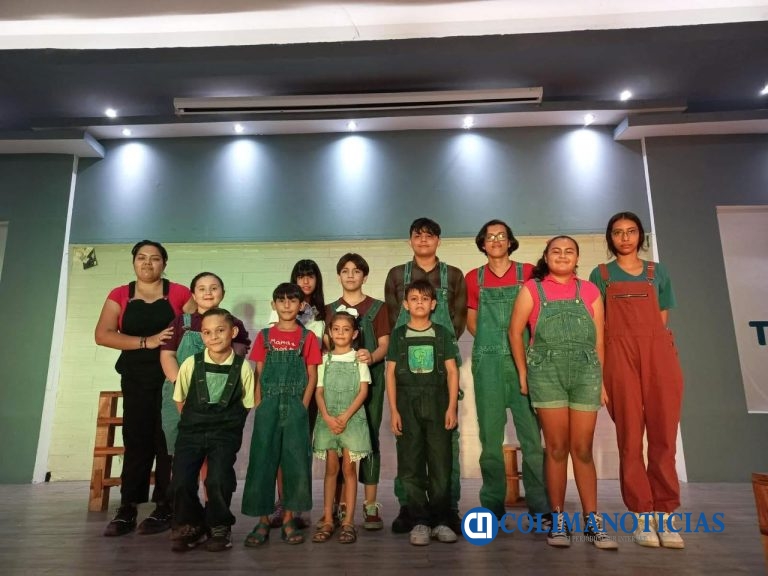 Semillero Creativo de Teatro de Tecomán: jóvenes que transforman su realidad a través del arte