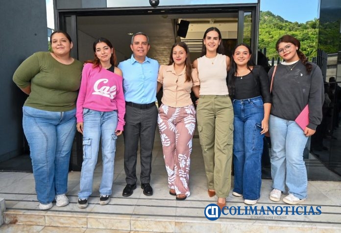 UniBeca Manzanillo