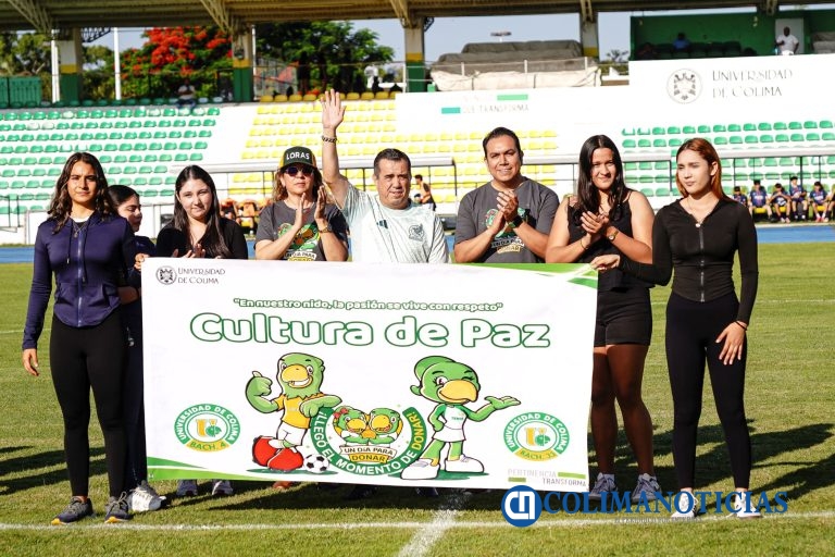 Bachilleratos 4 y 33 se unen para fomentar una cultura de paz a través del deporte