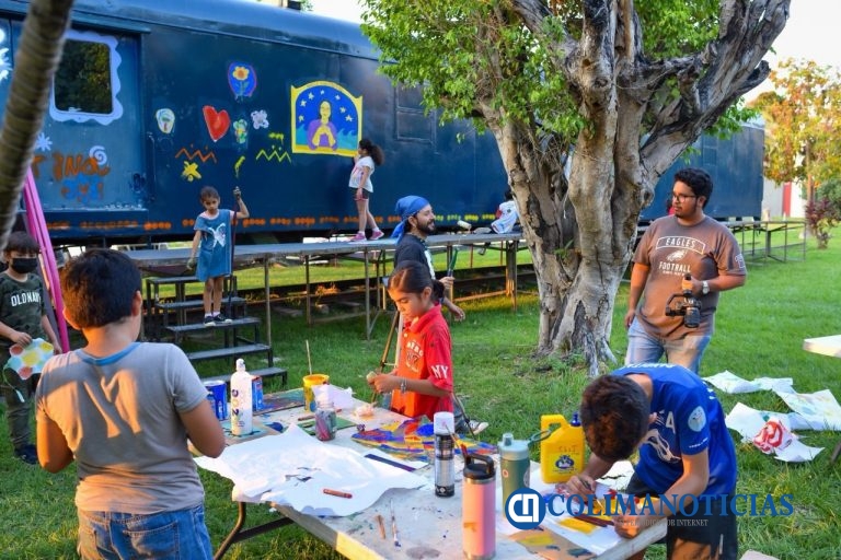 Niñas y niños remodelan el ‘Vagón de las Artes’ en Casa de la Cultura de Colima