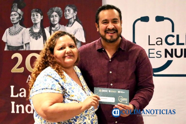 Entregan tarjetas de ‘La Clínica es Nuestra’ para mejorar Servicios de Salud en Colima