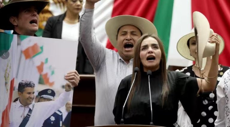 Amenazan de muerte a Grecia Quiroz, viuda de Carlos Manzo y nueva alcaldesa de Uruapan