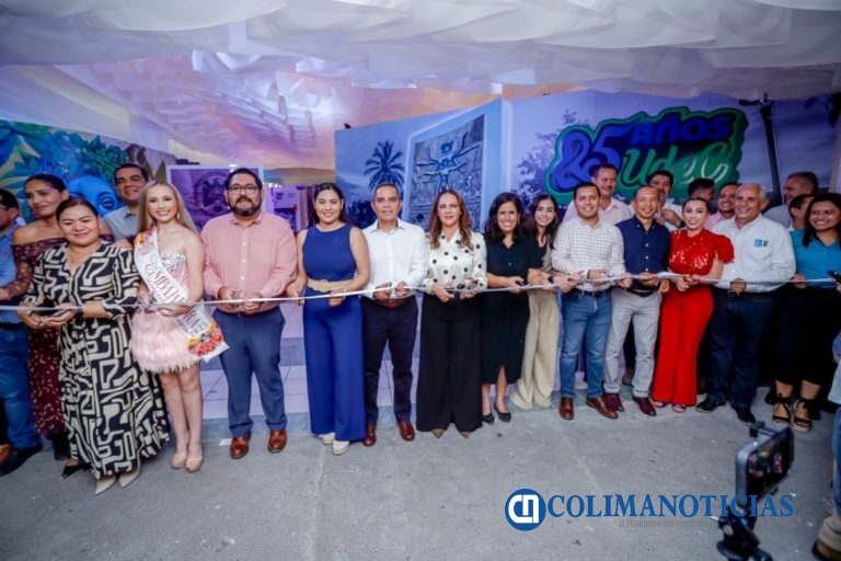 Universidad de Colima abre su pabellón en la Feria con innovación visual, música y cultura de paz