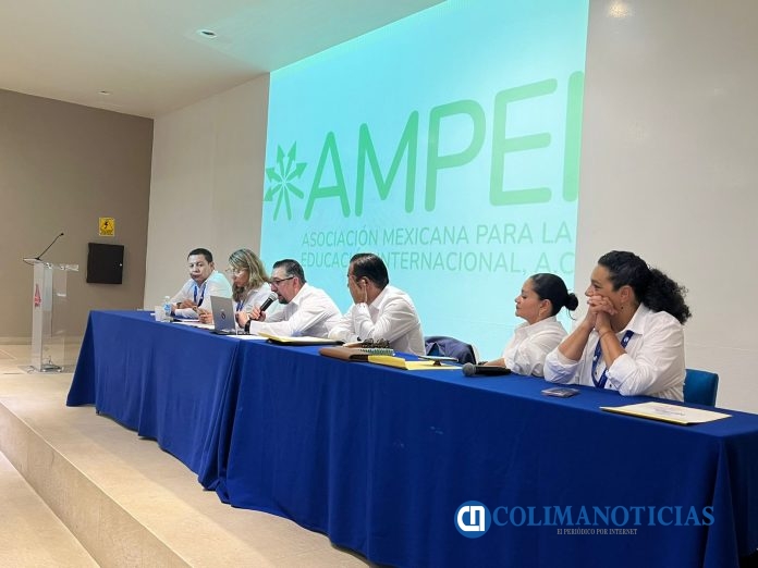 La UdeC se integra a la nueva mesa directiva de AMPEI_a