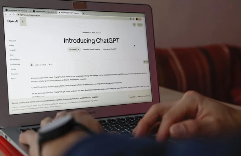 OpenAI niega su responsabilidad en el suicidio de un menor y culpa al “uso indebido” de ChatGPT