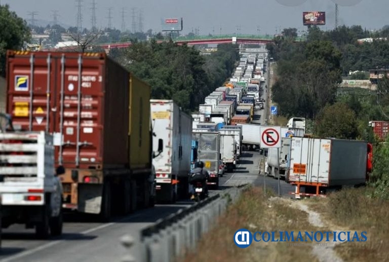 Retiran “bloqueo carretero” en la autopista Guadalajara-Colima