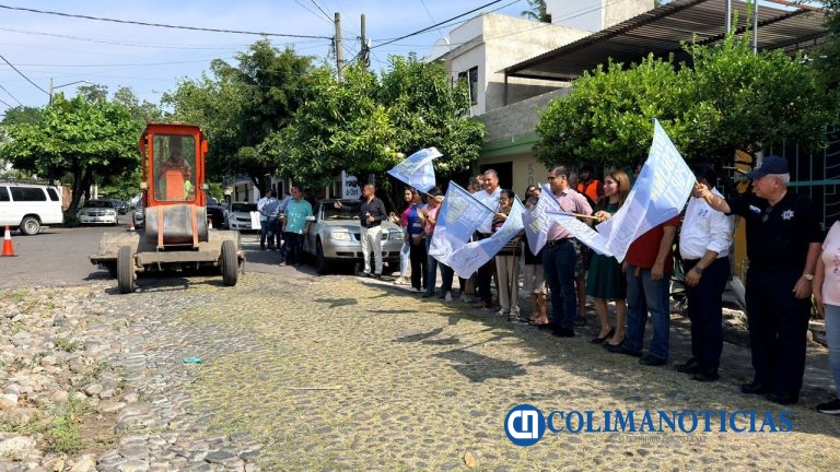 Riult Rivera inicia pavimentación en Los Viveros y Del Periodista, una obra que por fin dará accesos seguros a las familias de la zona
