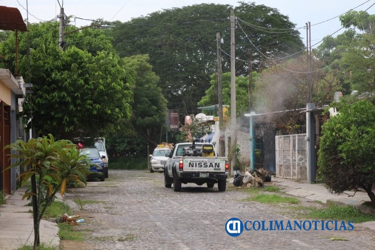 Salud Colima sigue fumigando contra dengue los 4 municipios más grandes