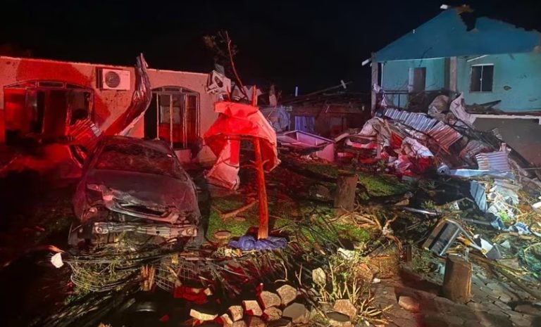 Tornado al sur de Brasil deja cinco muertos