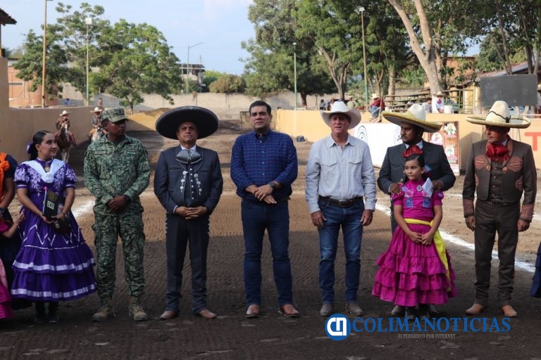 Arrancó el Torneo Nacional de Charro Completo Trofeo Capacha 2025 en la Feria de Colima