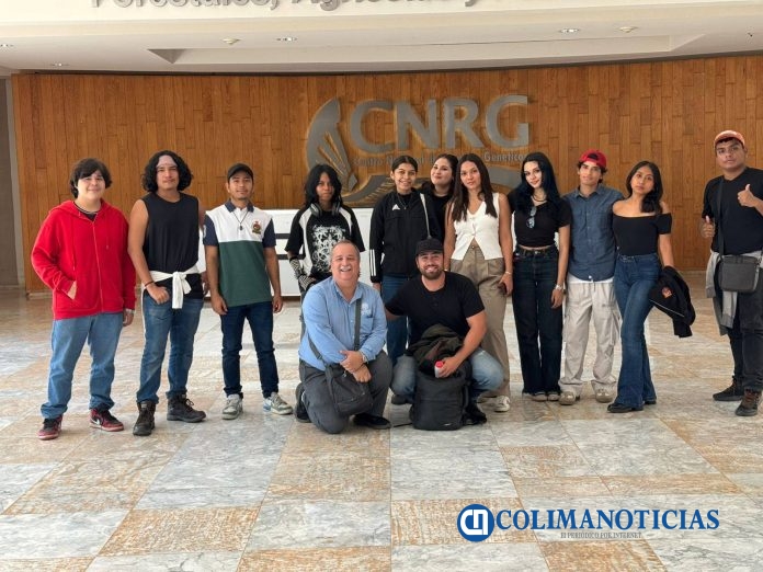 Visitan estudiantes UdeC Centro Nacional de Recursos Genéticos