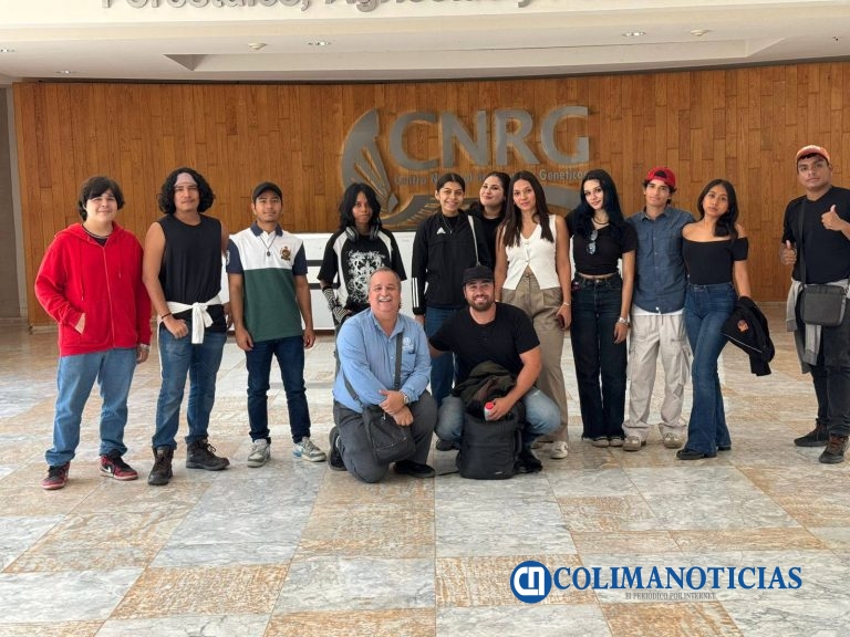Realizan biólogos en formación visita de trabajo al Centro Nacional de Recursos Genéticos