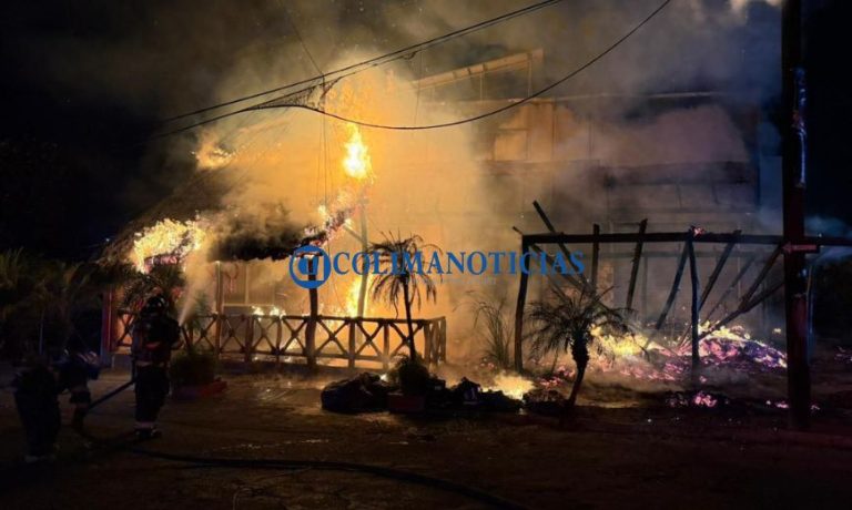 Arde otro restaurante de mariscos; ahora sobre la avenida Tecnológico