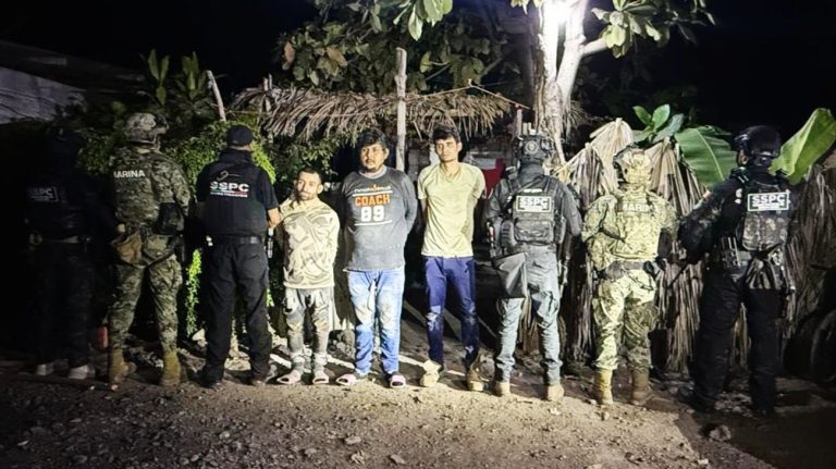 Michoacán: Caen tres integrantes de célula delictiva relacionada con extorsiones a limoneros