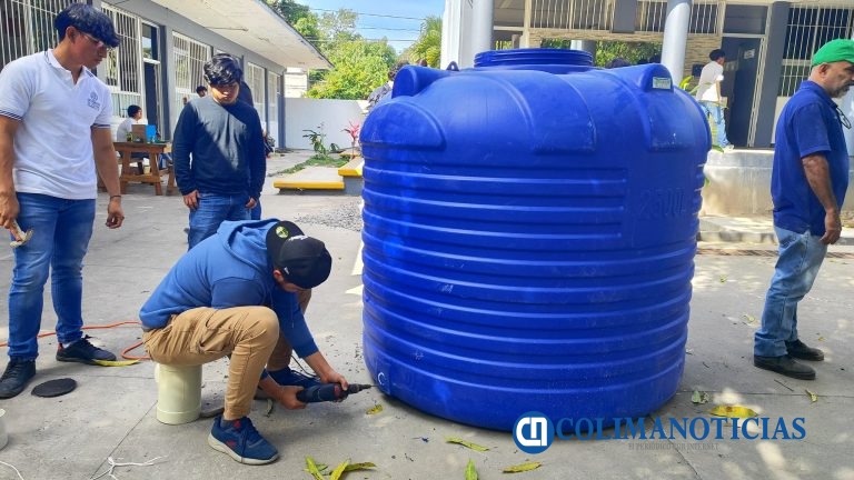 Estudiantes del Bachillerato 32 desarrollan sistema de captación de agua de lluvia