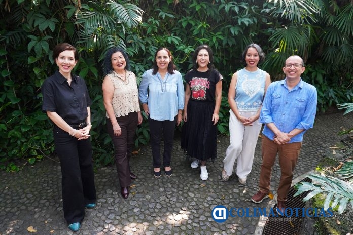 Concluye seminario de investigación de la FALCOM_b