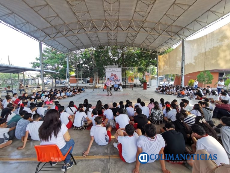 DIF Estatal Colima fortalece prevención de la violencia en el noviazgo y consumo de alcohol en niñas, niños y adolescentes
