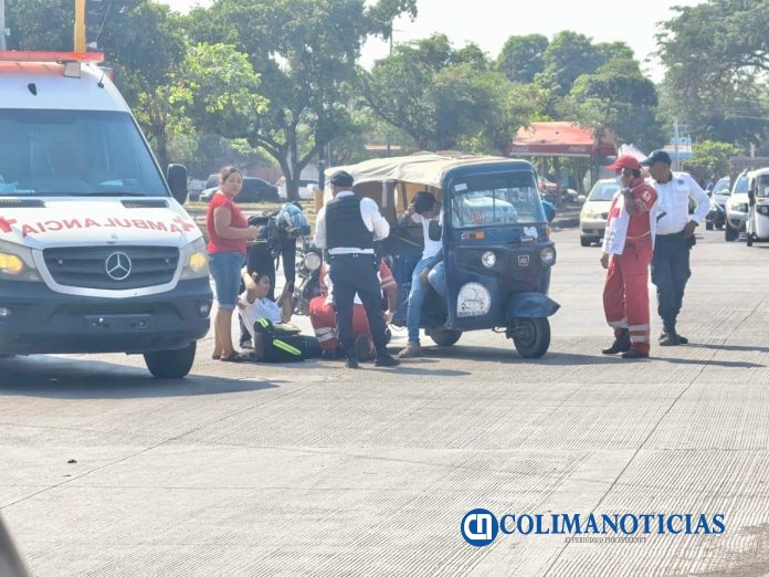 En Tecomán, joven estudiante resulta lesionada tras volcadura de mototaxi