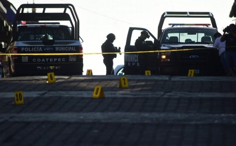 Suman 336 policías asesinados en México en 2025, según ONG