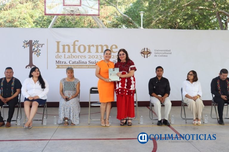 Rectora Catalina Suárez destaca el modelo educativo de la UIC, en su primer informe