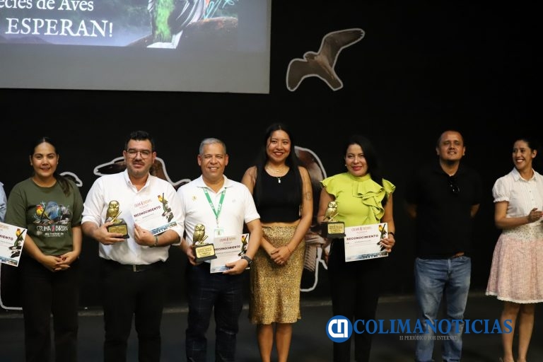 Se suma UdeC al Festival Colima Birding con aportes académicos al aviturismo