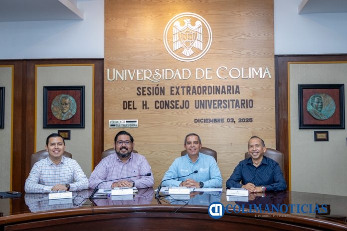 Sesión extraordinaria del Consjo Universitario_d