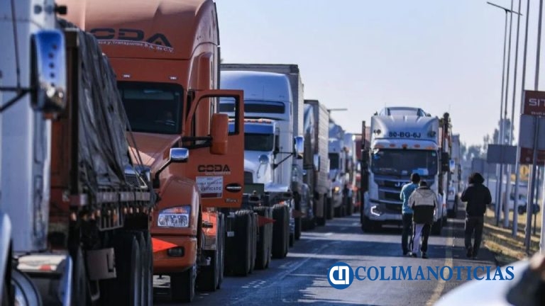 Transportistas y agricultores amenazan con nuevos bloqueos carreteros en la temporada vacacional
