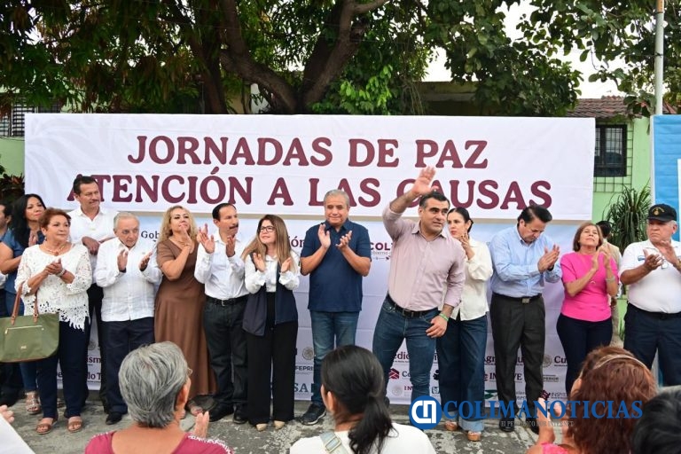 Entrega Riult Rivera apoyos durante las Jornadas por la Paz en El Mezcalito