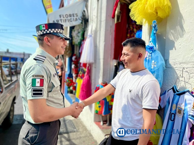 Guardia Nacional realiza operativo de vigilancia y apoyo en jardines, plazas y zona centro de Colima